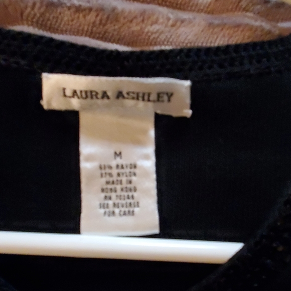 Sweater - Picture 2 of 3